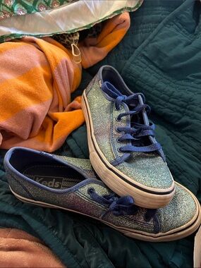 Keds Glitter Low-Top Sneakers in Blue and Teal